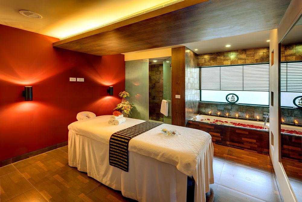 Kenilworth Hotel, 4* Kolkata