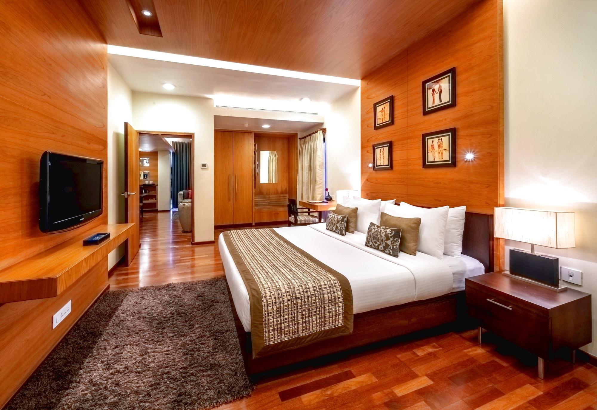 Kenilworth Hotel, Hotel