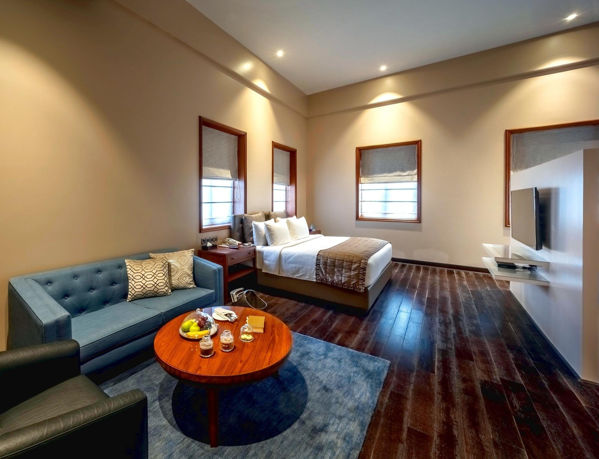 Kenilworth Hotel, Hotel 4*
