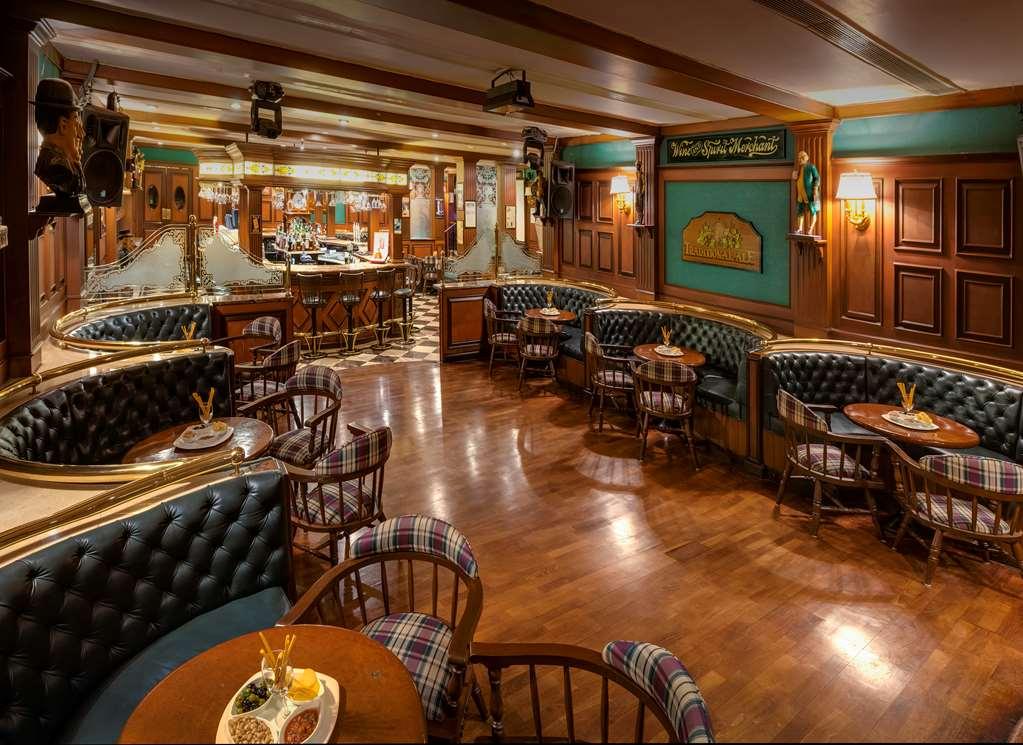 Kenilworth Hotel,