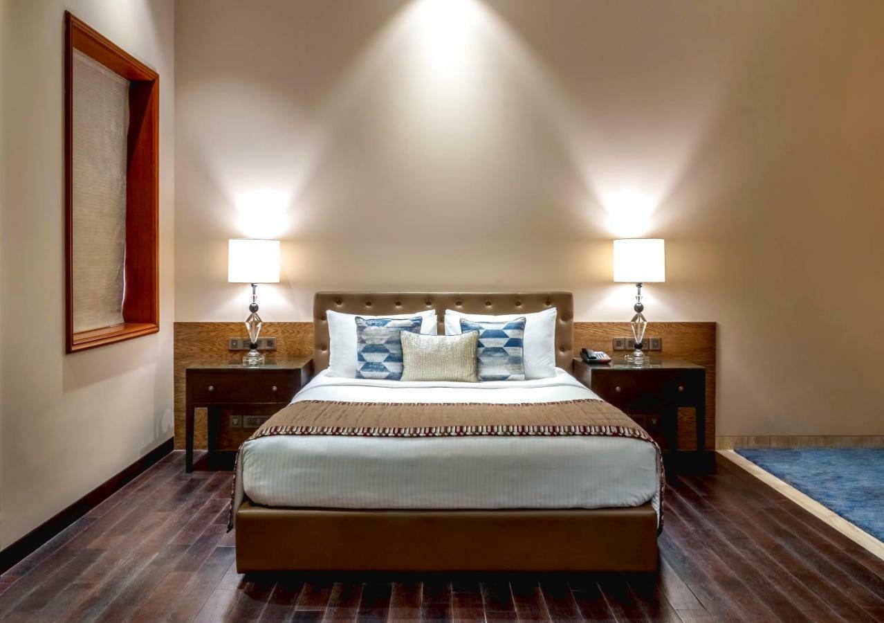 Kenilworth Hotel, 4* Kolkata